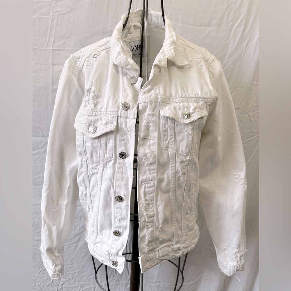 Zara White Distressed Denim Jacket